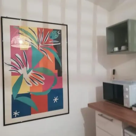 Quintino Sella 175 Foresteria Matisse Apartment