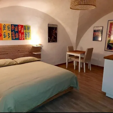 Quintino Sella 175 Foresteria Matisse Apartment Bari