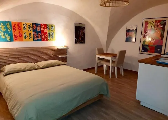 Quintino Sella 175 Foresteria Matisse Apartment Bari